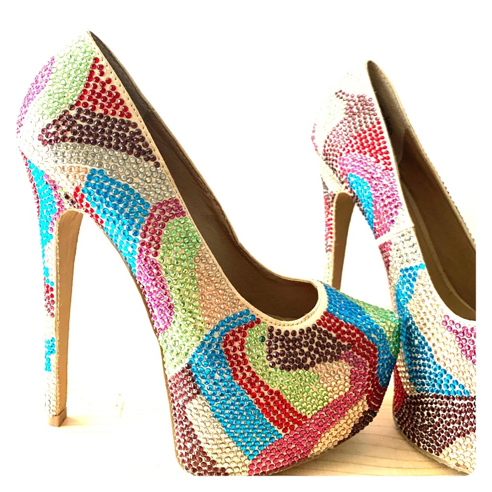 Glammed OUT Steven Madden Platform Heels